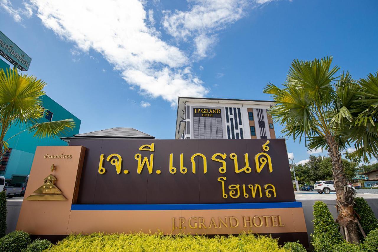 J.P.Grand Hotel Trat Buitenkant foto
